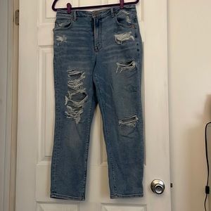 American Eagle Stretch Mom Jeans